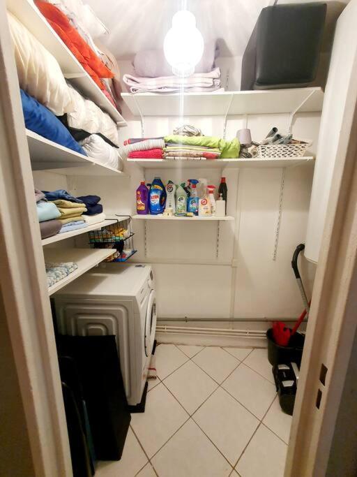 Appartement Avec 3 Chambres 80M2 Plein Sud Marignane Exterior photo
